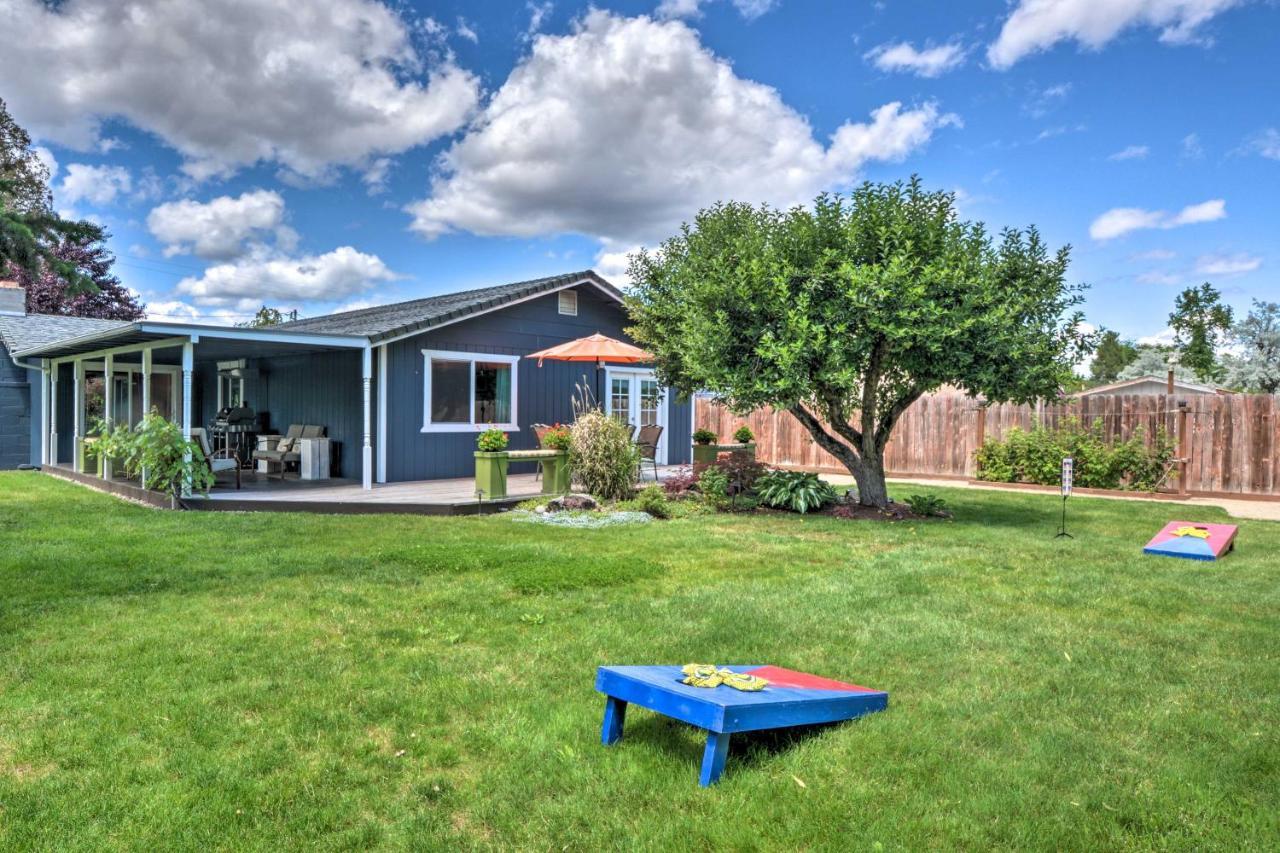 Family Retreat With Large Yard! Holiday home *