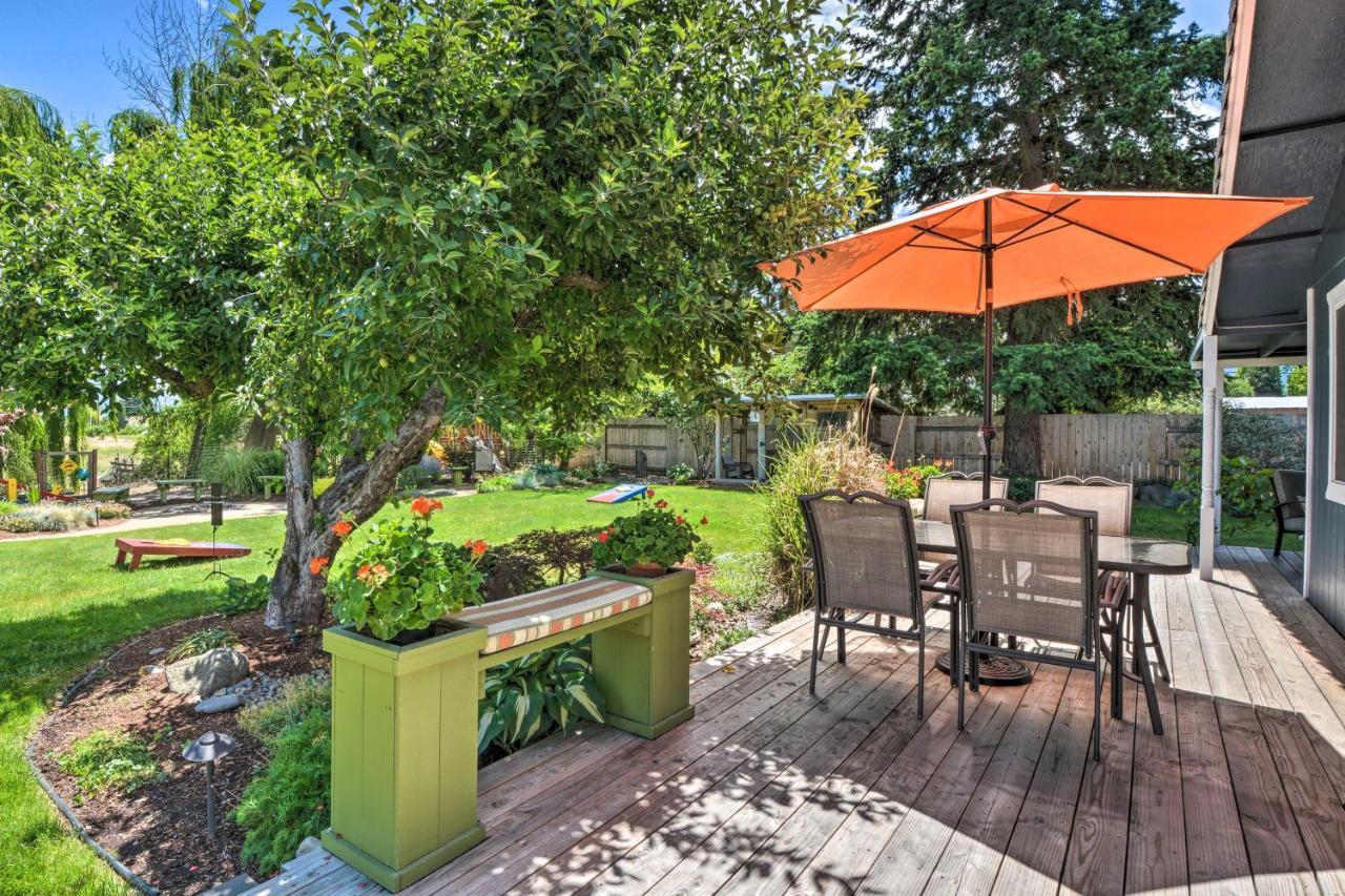 Family Retreat With Large Yard! Holiday home *